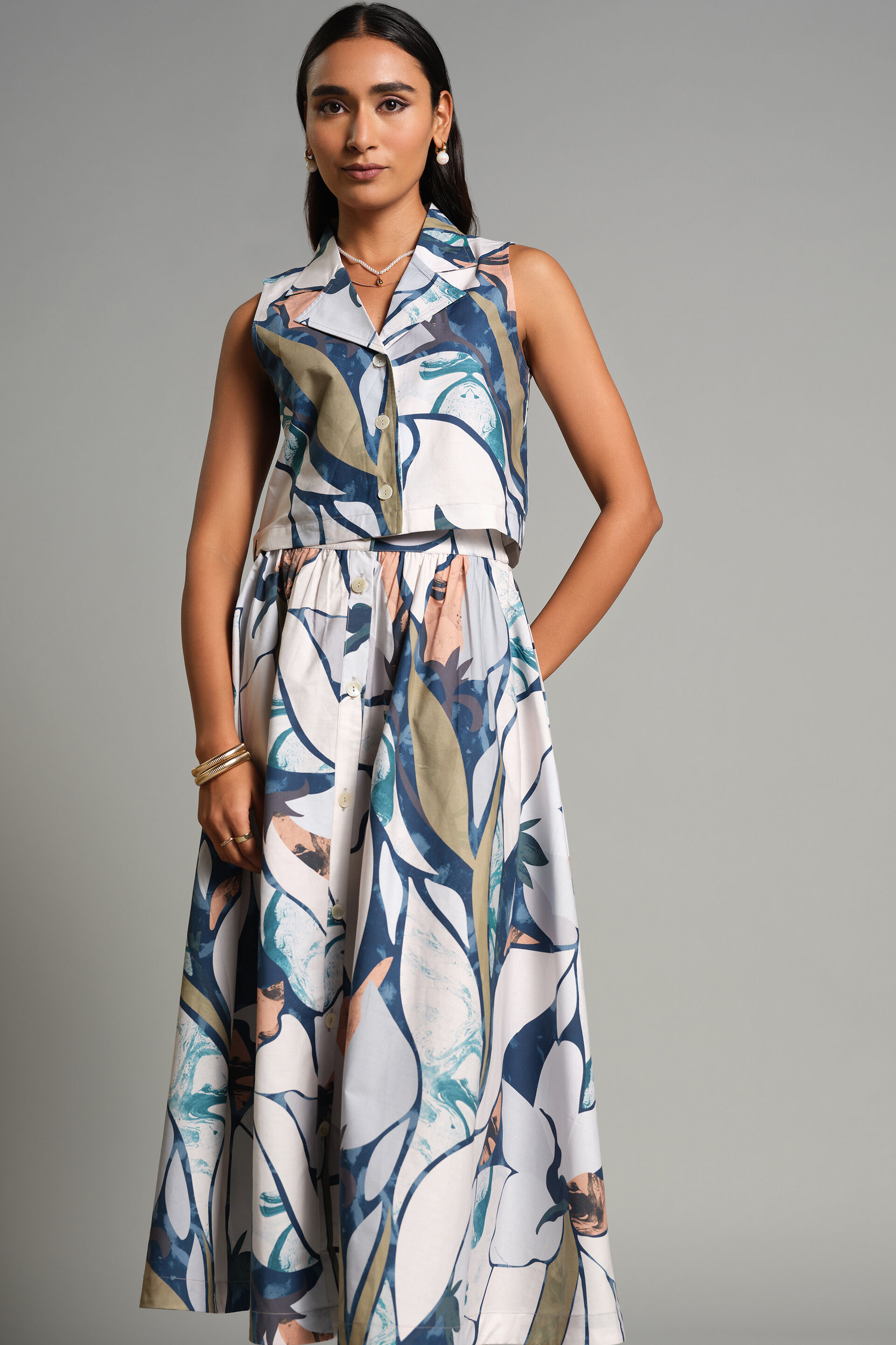 Mariposa Skirt Set, Grey, image 2